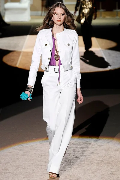 Look 23